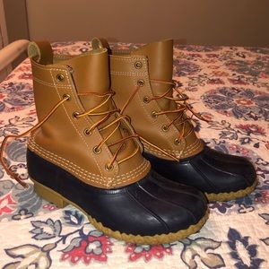 L.L. Bean Boots Navy Womens Size 8 Wide D